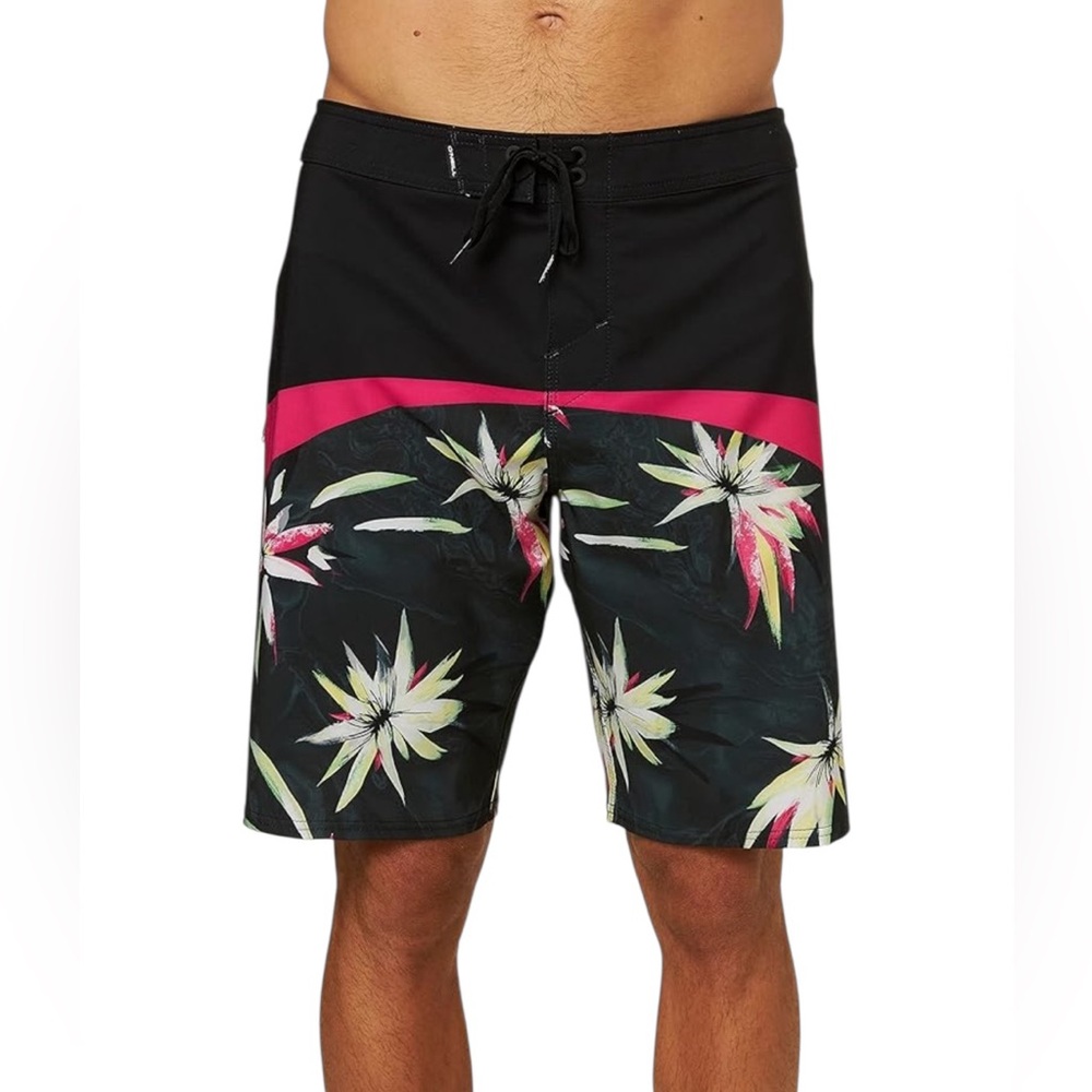 O'Neill Men’s Hyperfreak Board Shorts in Sorbet NWT